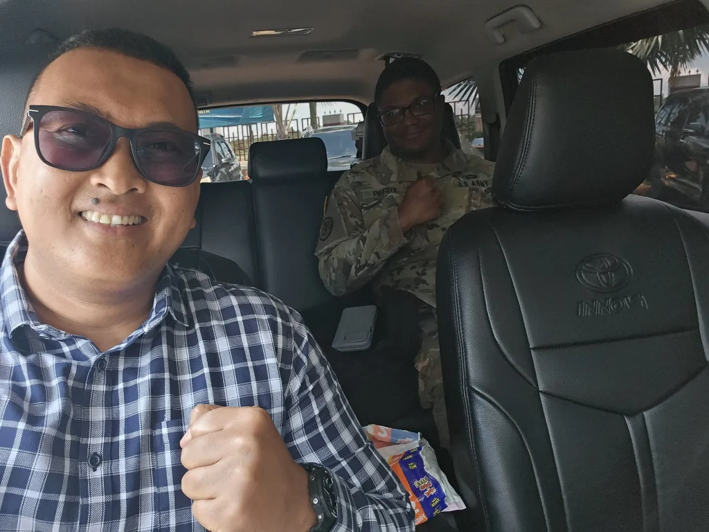MomoCar dengan US Army